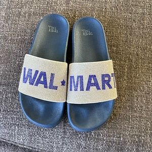WalMart bling slides size 8